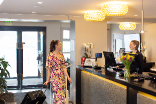 Dockyard Hotel